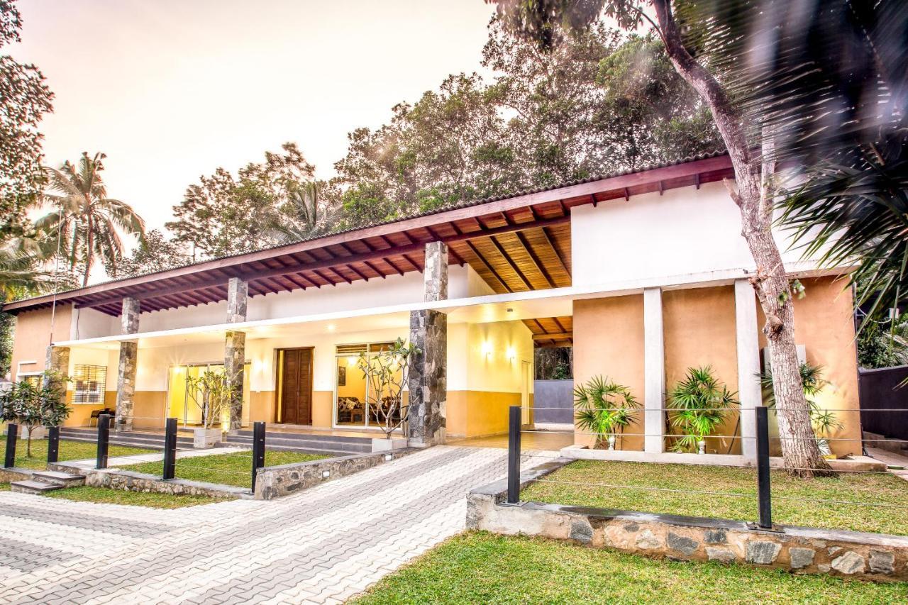 Temple Pond Villa Colombo Філяндала Екстер'єр фото